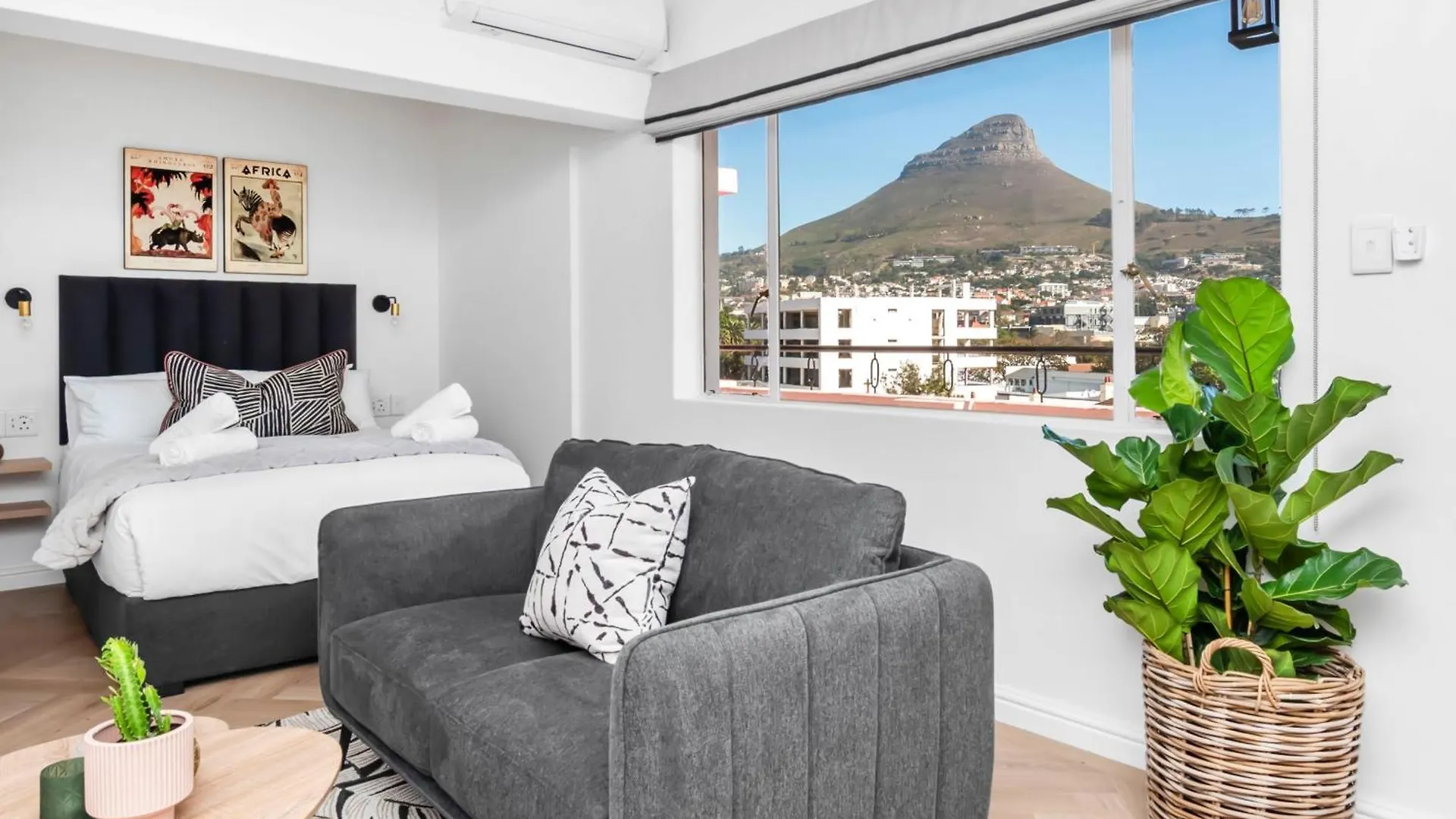 Flamingo On Hope Apartment Cape Town